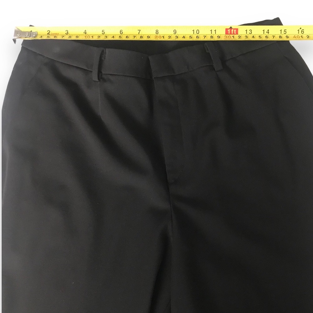Uniqlo Black Cropped Ankle Pants - Picture 9 of 12